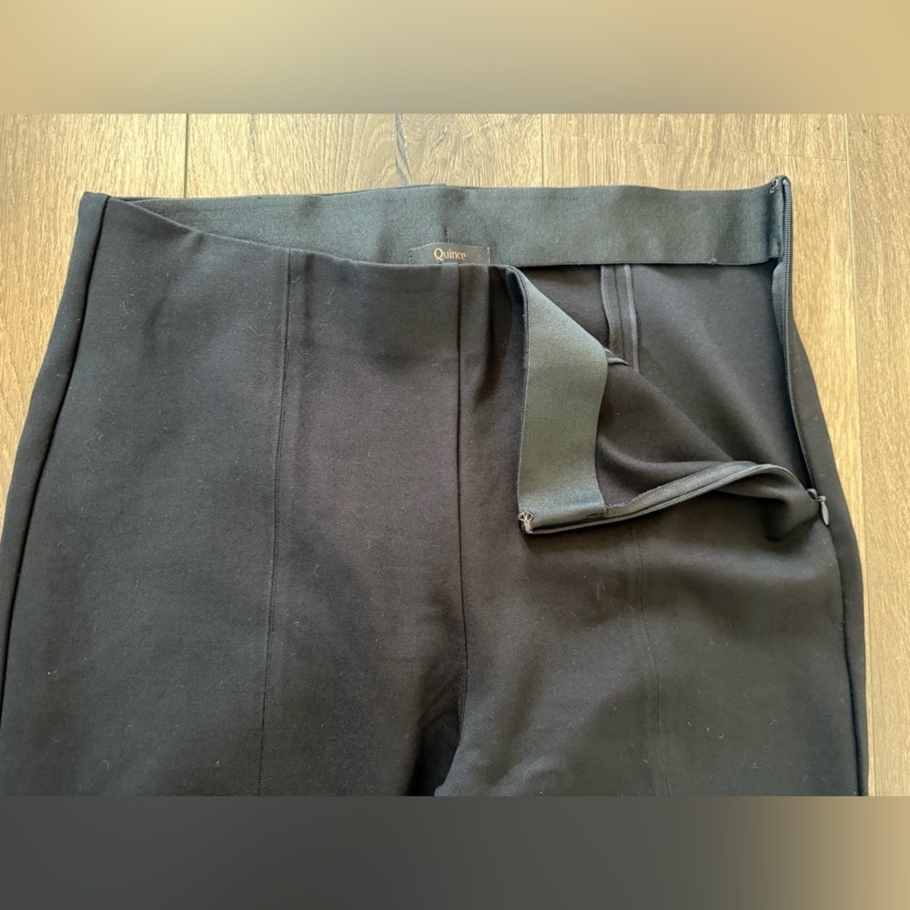 Quince Ultra Stretch Ponte Pintuck Ankle Pant Black Size Large - Picture 6 of 9
